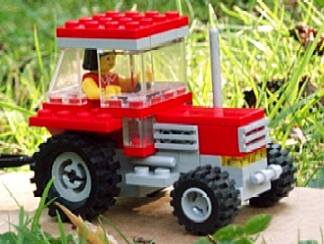 LegoSchlueter0.jpg (19313 Byte)